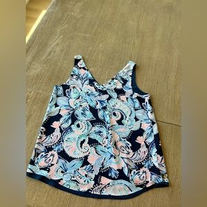 Lilly Pulitzer reversible Printed and solid blouse